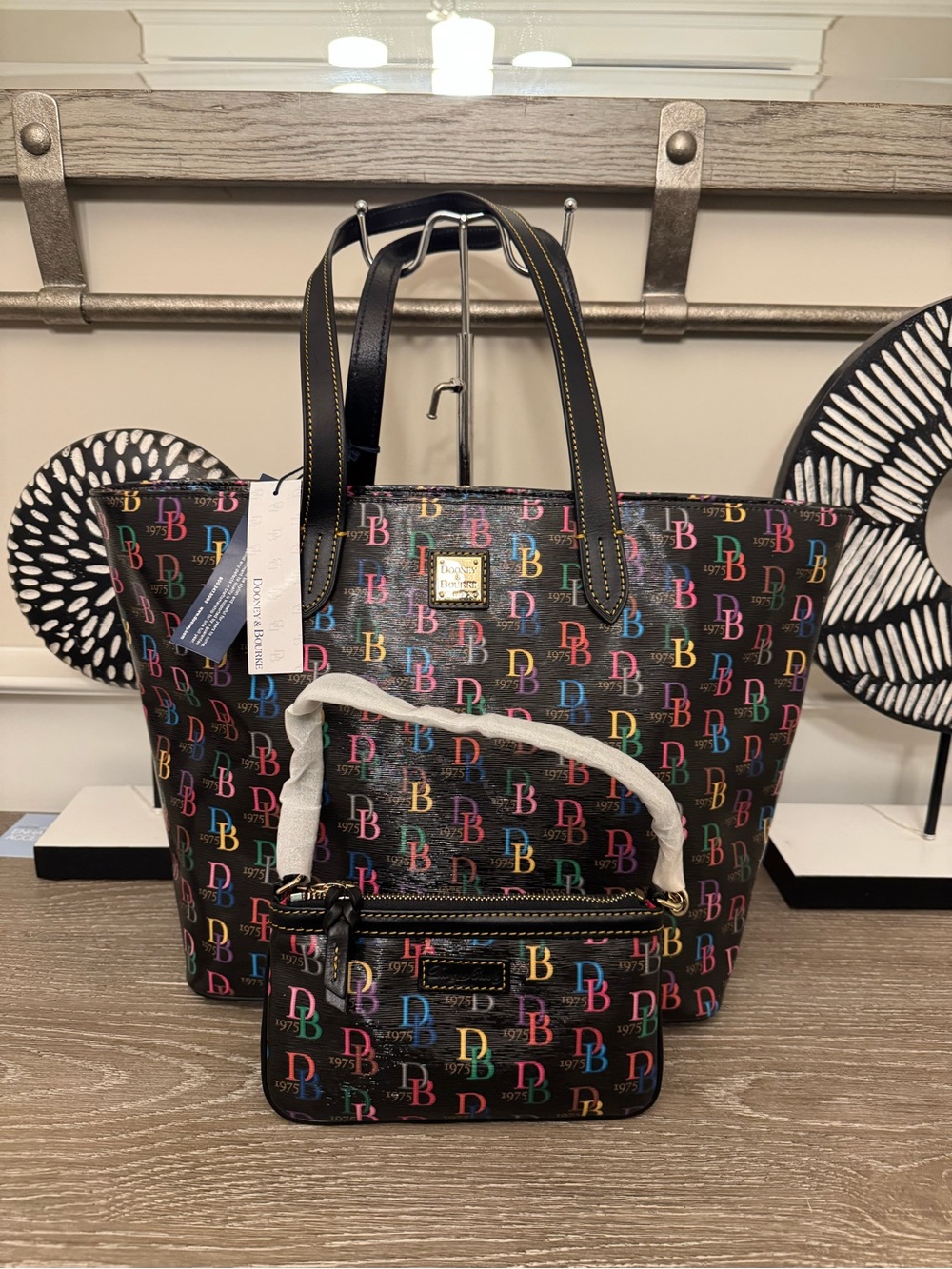 Dooney & Bourke Large Tote bag and Wristlet set.